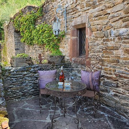 Chambre D'Hotes Au Chateau De Belcastel Belcastel  Eksteriør bilde