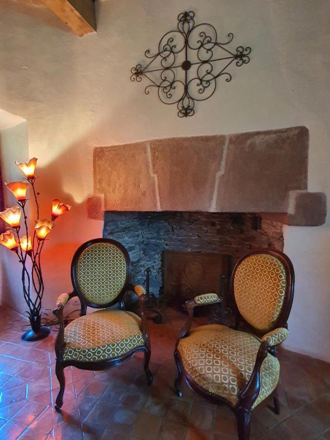 Chambre D'Hotes Au Chateau De Belcastel Belcastel  Eksteriør bilde